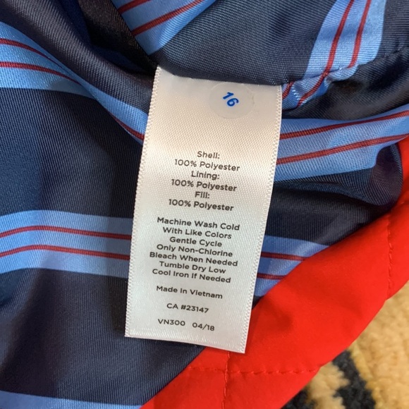 TALBOTS red quilted jacket - Picture 9 of 9